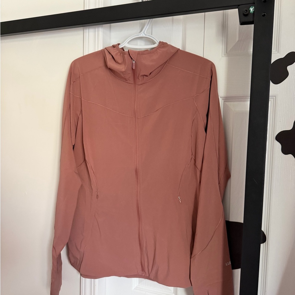lululemon athletica Lightweight Hooded Utility Jacket - Rose